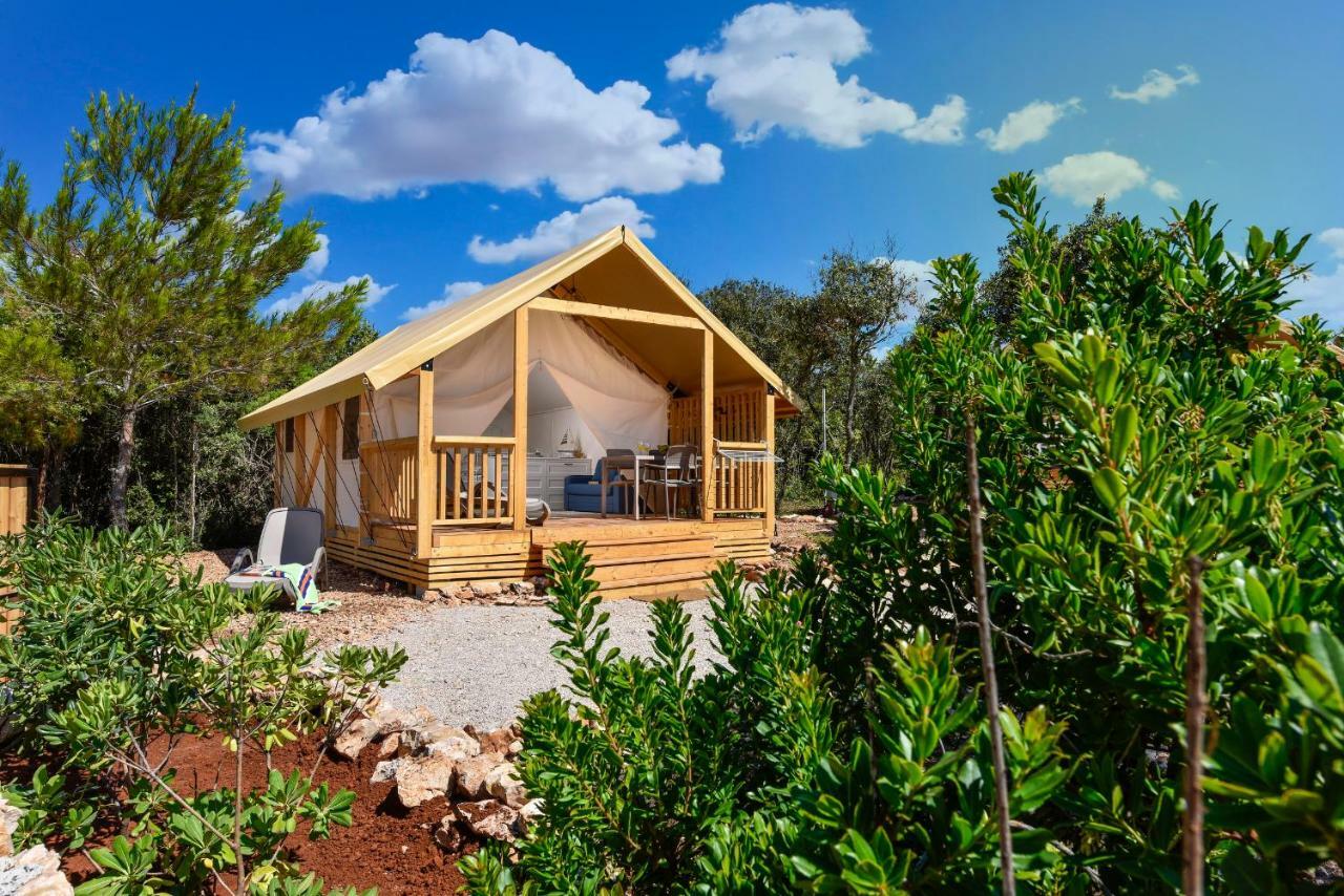 Glamping Ugljan Hotel Zadar Eksteriør billede